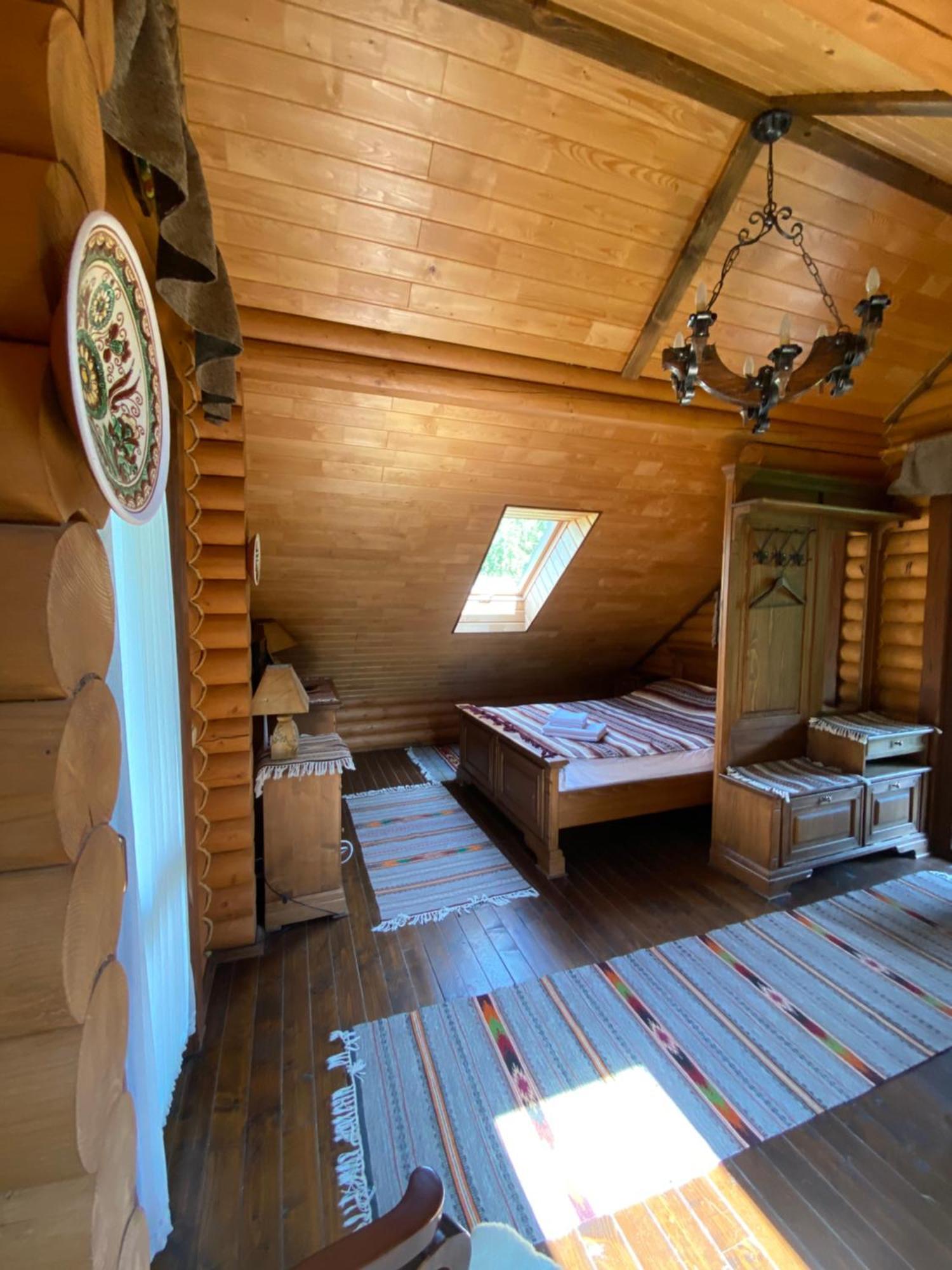 Relaxation In Guta Гута Покращене Шале Bagian luar foto