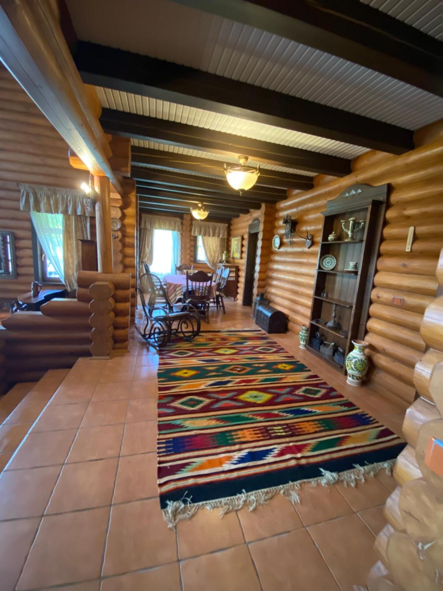Relaxation In Guta Гута Покращене Шале Bagian luar foto