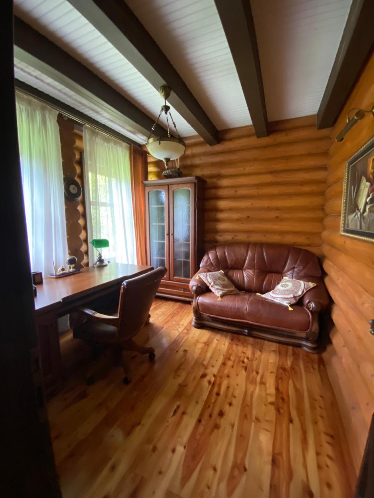 Relaxation In Guta Гута Покращене Шале Bagian luar foto
