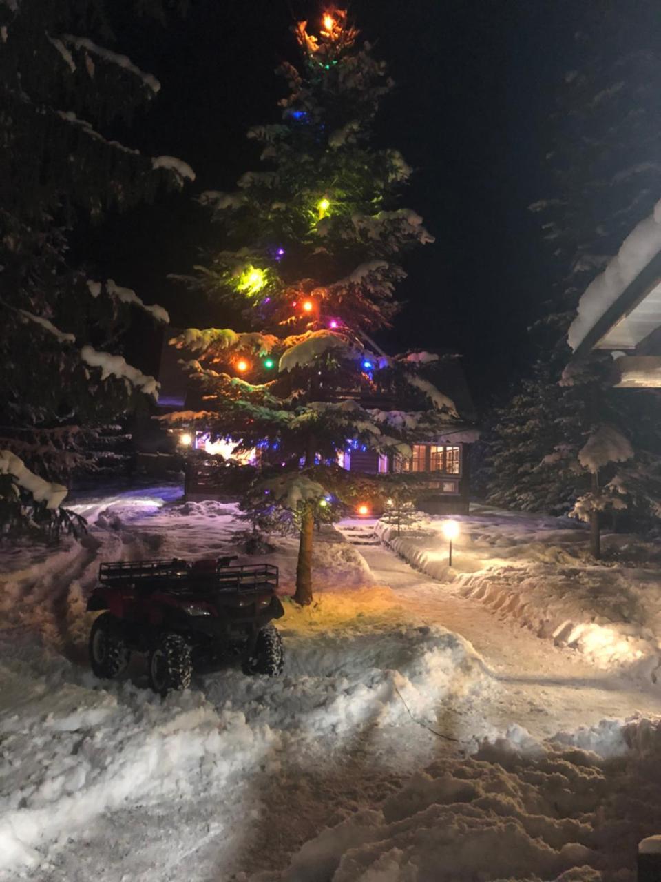 Relaxation In Guta Гута Покращене Шале Bagian luar foto